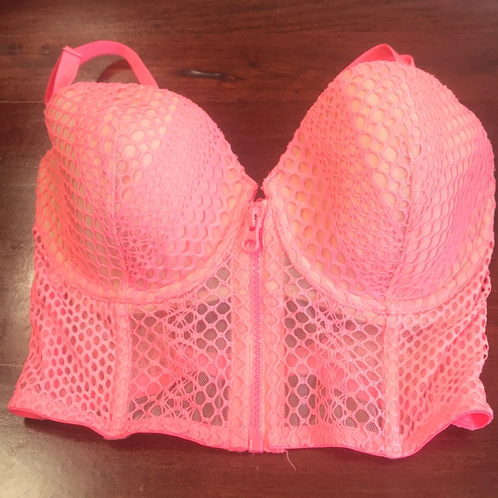 Victorias Secret Very Sexy Lined Demi Buste Double